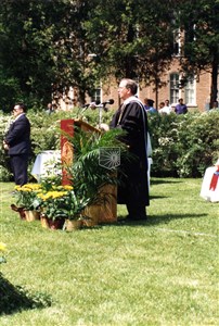 Image description is not available for 1992.131